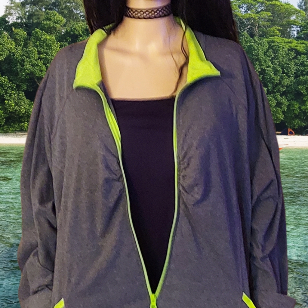Avenue Jogger Jacket - Size 26/28.